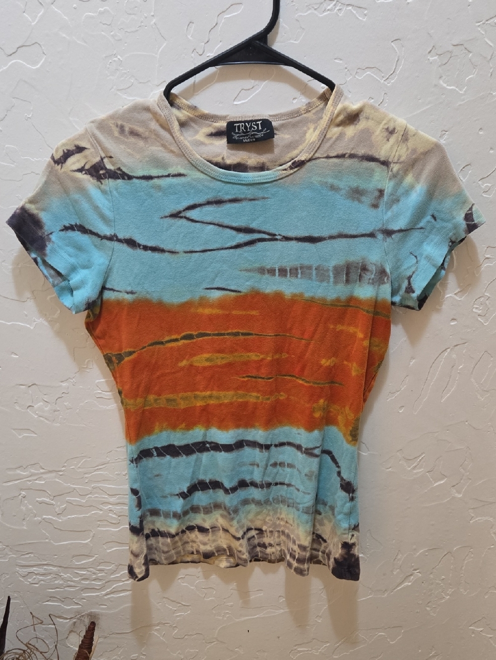 Tryst Tie-Dye Short Sleeve Tee in Blue, Orange & Cream